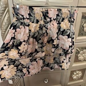 REDUCED ‼️ Saltwater Luxe skirt size small